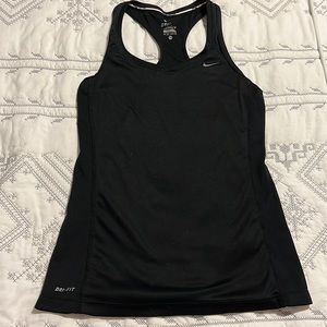 Nike tank